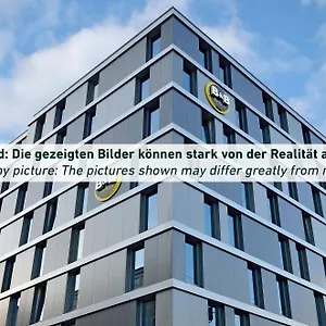 Muenchen-schwabing 2* Munich